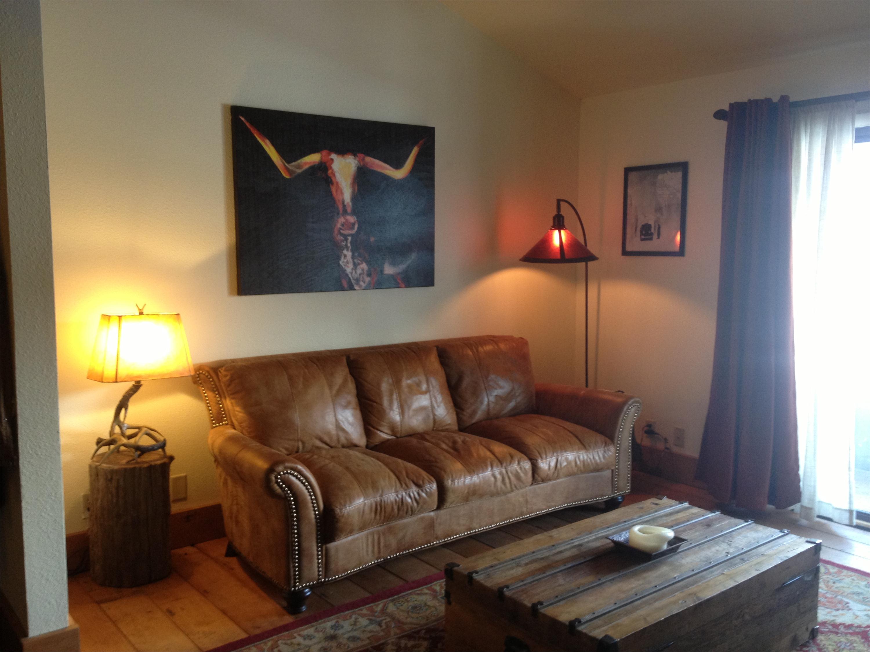 Town Creek C6 - 355 W Deloney