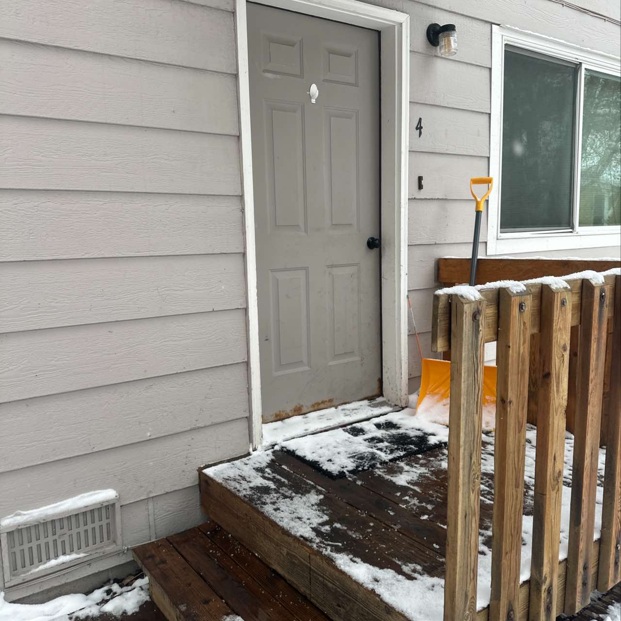 165 W Hansen Ave #4 - Downstairs Back Apt