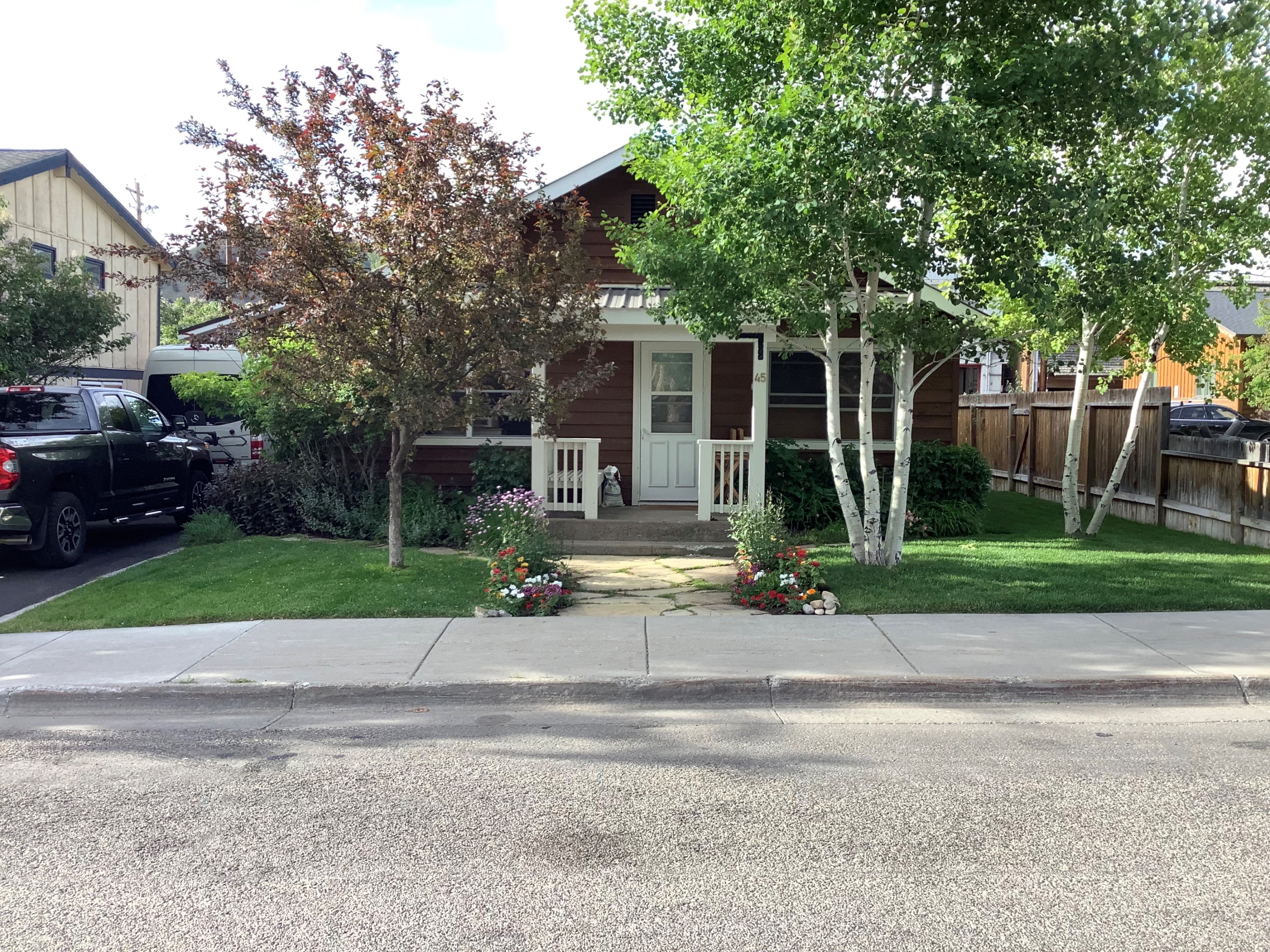 45 E Simpson Avenue